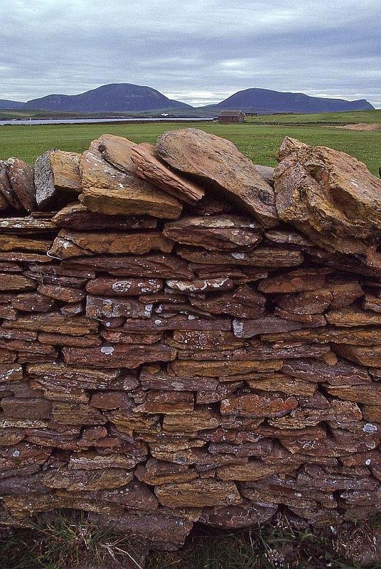 WT 3100 363-19 UK-3 Dry Stone Wall Orkneys.jpg